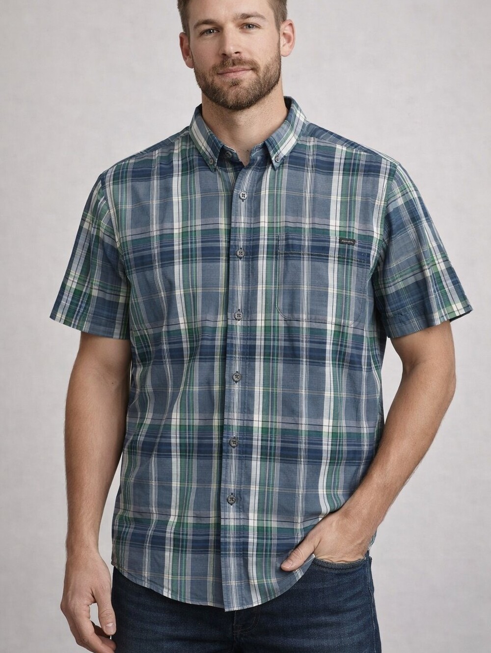 Eddie Bauer Shirt Mens XL Cotton Blend Blue Plaid Short Sleeve Lightweight